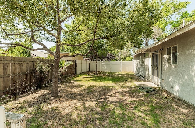 709 Keith St, Lemoore, CA 93245 - view of fenced backyard