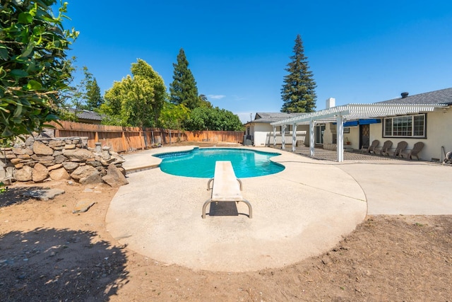 2048 W Sierra Ave, Fresno, CA 93711 - view of pool with a pergola, a patio, a fenced backyard, and a diving board