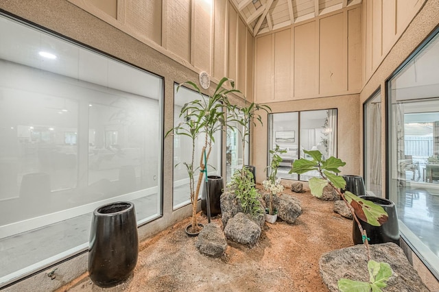 3841 W Alluvial Ave, Fresno, CA 93711 - sunroom featuring a towering ceiling