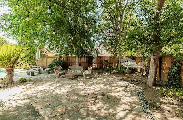736 N Dartmouth Ave, Clovis, CA 93611 - fenced backyard featuring a patio
