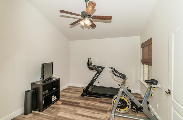 736 N Dartmouth Ave, Clovis, CA 93611 - workout room with ceiling fan, vaulted ceiling, baseboards, and light wood finished floors