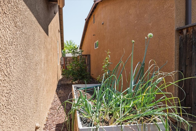 3675 Trenton Ln, Clovis, CA 93619 - view of home's exterior featuring stucco siding