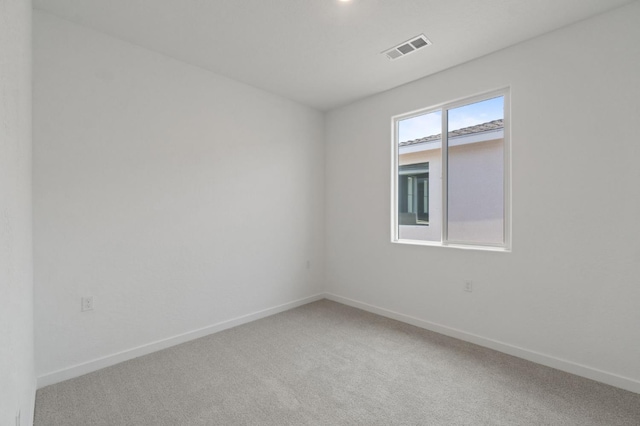 3210 Frontera Ave, Clovis, CA 93619 - unfurnished room featuring light carpet and baseboards