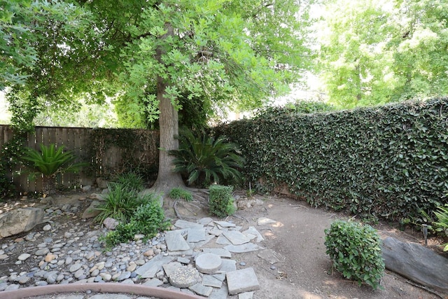2210 W Spruce Ave, Fresno, CA 93711 - view of fenced backyard
