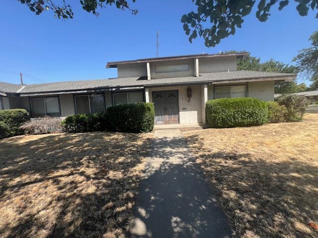 1667 S Plumas St, Fresno, CA 93706 - view of front of property featuring stucco siding