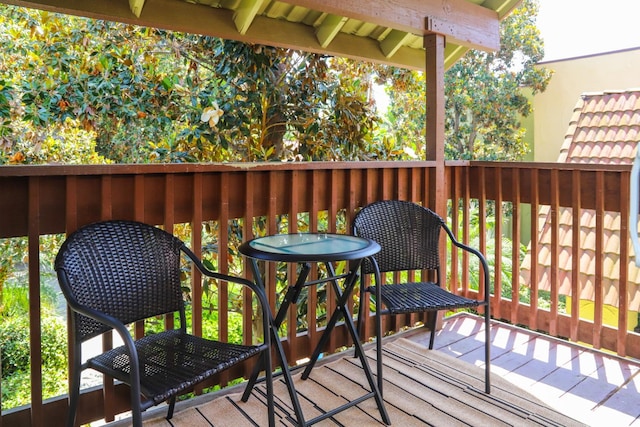 2881 E Huntington Blvd Unit 230, Fresno, CA 93721 - view of deck