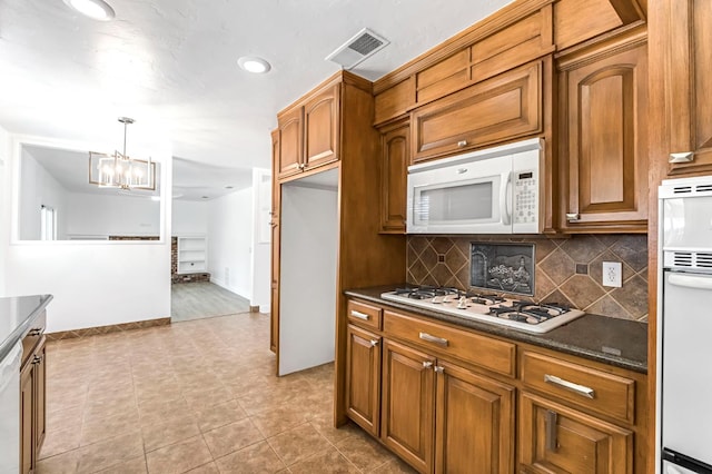 2812 S Martin St, Visalia, CA 93277 - photo 13