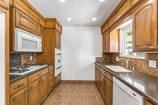 2812 S Martin St, Visalia, CA 93277 - photo 11