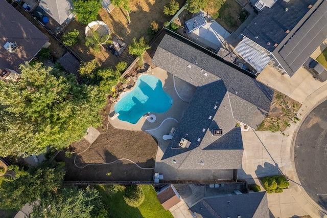 1707 Douglas Ave, Clovis, CA 93611 - aerial view of a pool