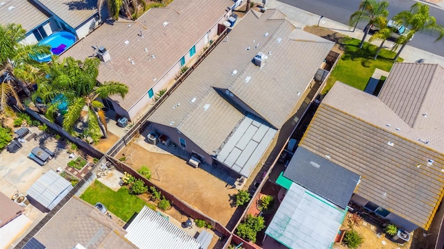 5572 W Indianapolis Ave, Fresno, CA 93722 - aerial view of residential area