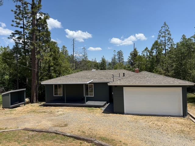 39427 Manzanita Dr, Oakhurst, CA 93644 - photo 1