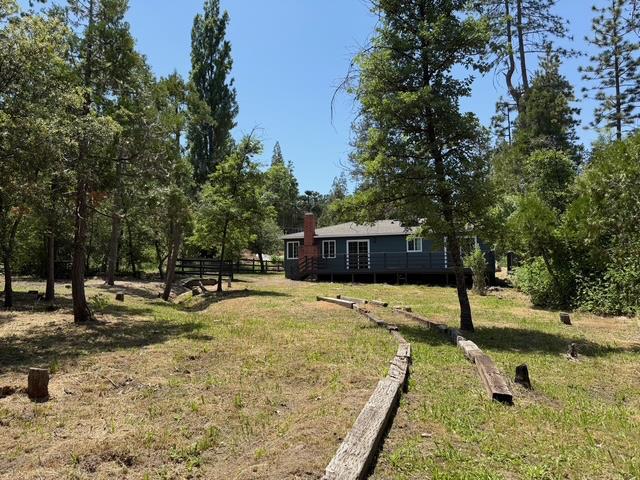 39427 Manzanita Dr, Oakhurst, CA 93644 - photo 10