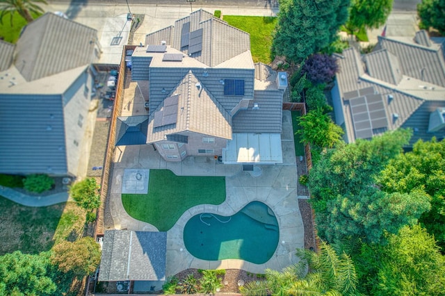 1039 N Burgan Ave, Clovis, CA 93611 - bird's eye view of a pool area