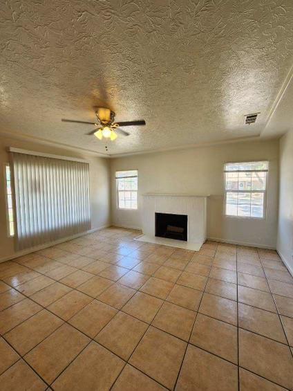 54 E Kearney Blvd, Fresno, CA 93706 - photo 3