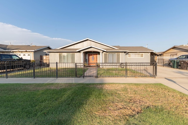 646 S Q St, Tulare, CA 93274 - photo 1