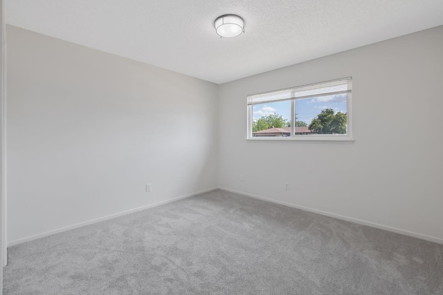 955 W San Gabriel Ave, Clovis, CA 93612 - spare room with carpet and baseboards