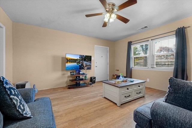 435 W Valencia Ave, Fresno, CA 93706 - photo 10