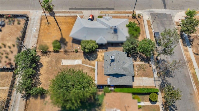 435 W Valencia Ave, Fresno, CA 93706 - photo 31