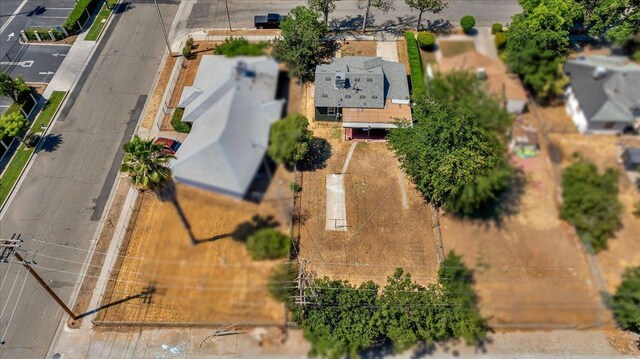 435 W Valencia Ave, Fresno, CA 93706 - photo 33