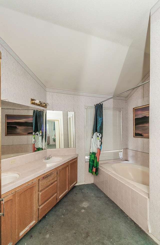7543 N Spalding Ave, Fresno, CA 93720 - bathroom featuring double vanity and lofted ceiling