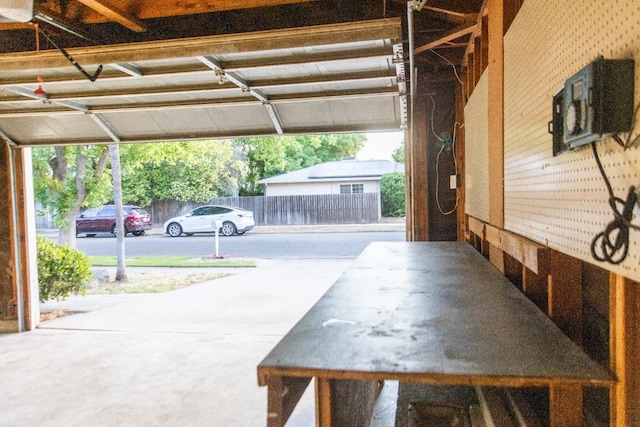 3870 N Fordham Ave, Fresno, CA 93727 - view of garage