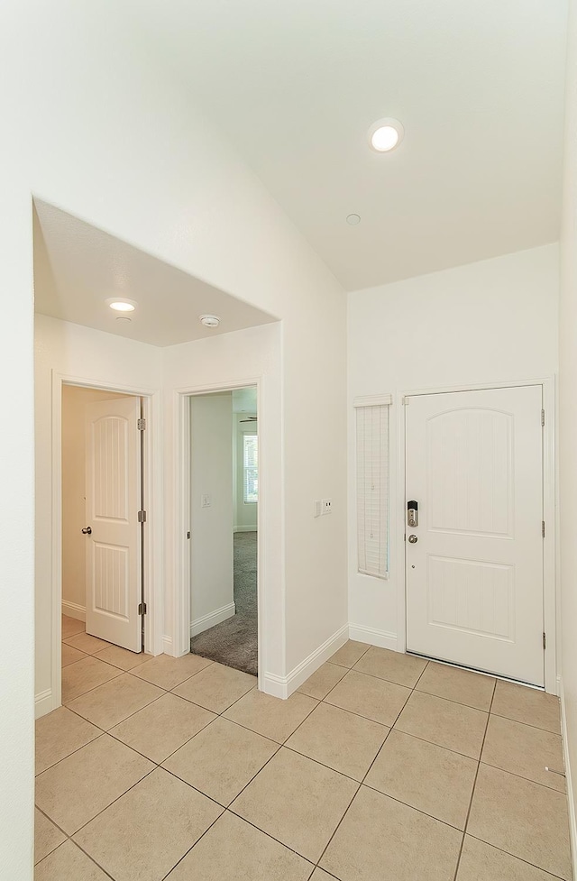 461 S Cascade Way, Madera, CA 93636 - foyer entrance with light tile patterned floors and recessed lighting