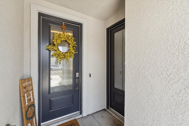 6406 E Giavanna Ave, Fresno, CA 93727 - view of exterior entry with stucco siding