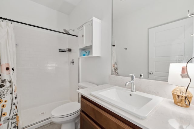 6406 E Giavanna Ave, Fresno, CA 93727 - bathroom featuring tiled shower and vanity
