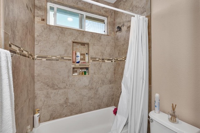 1085 Stanford Ave, Madera, CA 93637 - bathroom with shower / bath combination with curtain and toilet