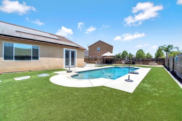 976 Daisy Ct, Dinuba, CA 93618 - view of swimming pool featuring french doors, a fenced backyard, and a patio
