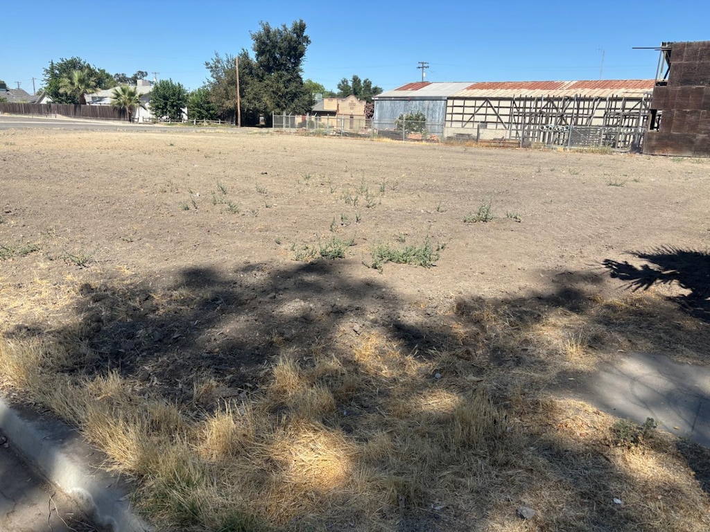2 Juanche, Tranquillity, CA 93668