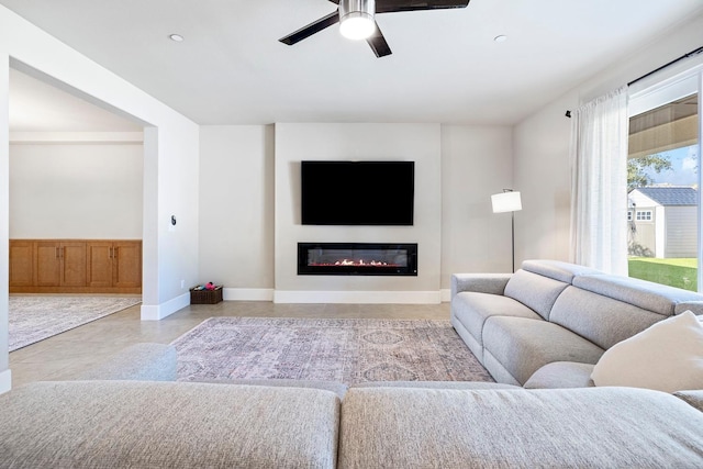 1879 N Whitehorse Ln, Clovis, CA 93619