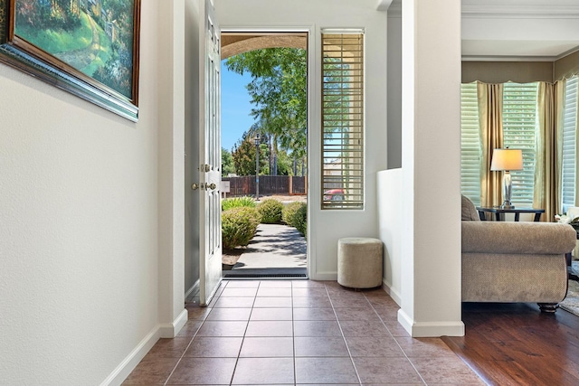 2549 Whiteash Ave, Clovis, CA 93619 - entryway featuring baseboards and tile patterned floors