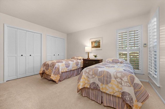5532 N El Adobe Dr, Fresno, CA 93711 - carpeted bedroom with two closets
