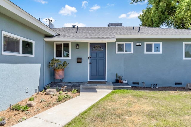 42 W Rall Ave, Clovis, CA 93612 - entrance to property with a yard, stucco siding, crawl space, and a shingled roof
