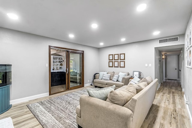 42 W Rall Ave, Clovis, CA 93612 - living area featuring recessed lighting and light wood-style floors