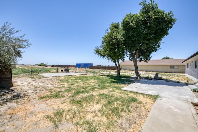 17189 Iona Ave, Lemoore, CA 93245 - view of yard with a patio