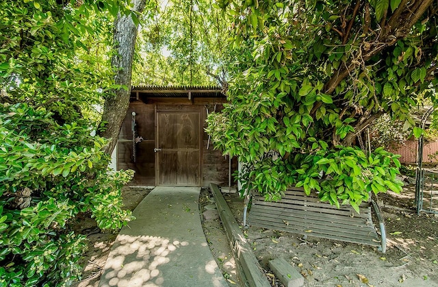 5432 E Swift Ave, Fresno, CA 93727 - view of shed