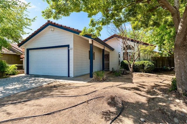 5819 W Sample Ave, Fresno, CA 93722 - photo 2