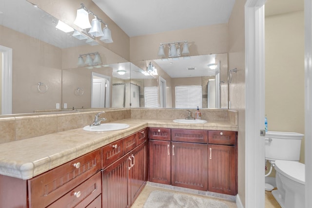 3017 W Oleander Ave, Fresno, CA 93706 - full bath with double vanity and a shower