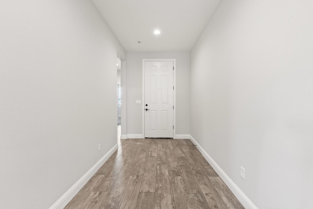 3430 Hermosa Ave, Clovis, CA 93619 - hall featuring wood finished floors and recessed lighting