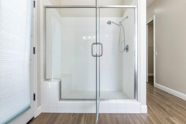 1552 N Gateway Ave, Clovis, CA 93619 - full bath featuring a stall shower and wood finished floors