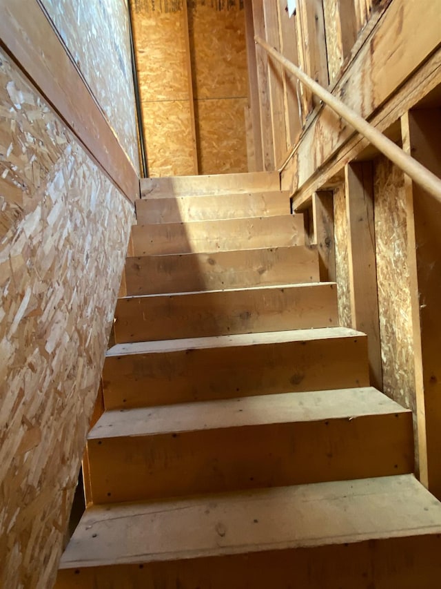 5288 N Piedra Rd N, Sanger, CA 93657 - view of staircase
