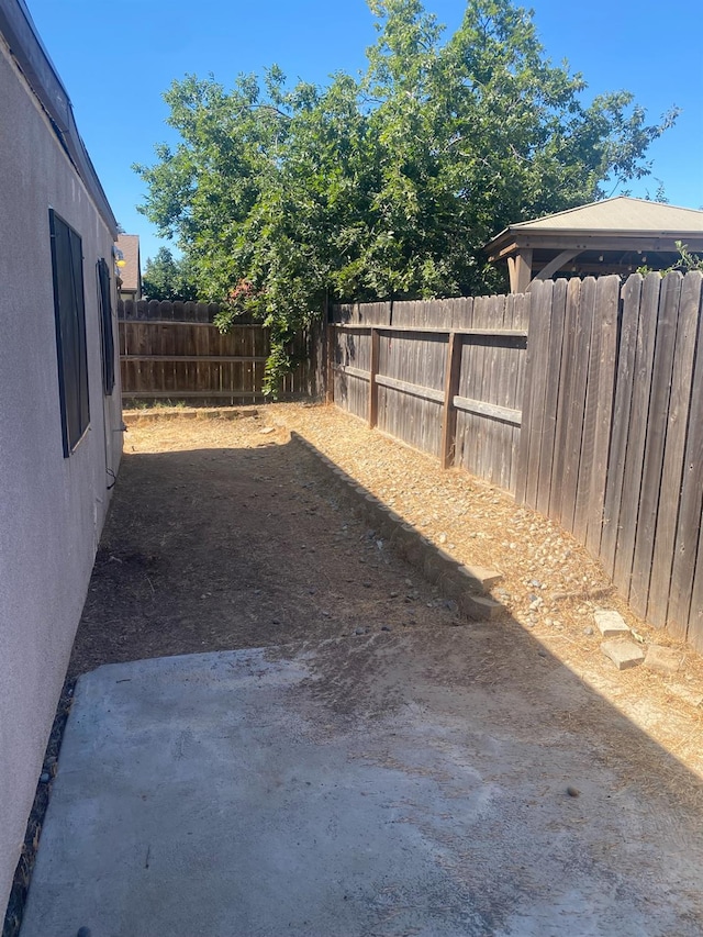 2673 N Marty Ave, Fresno, CA 93722 - view of fenced backyard