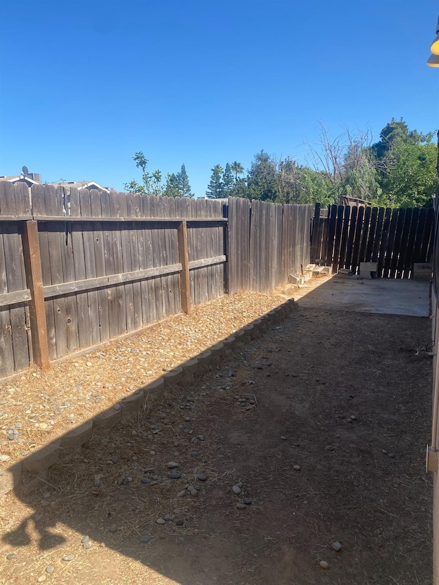 2673 N Marty Ave, Fresno, CA 93722 - view of fenced backyard