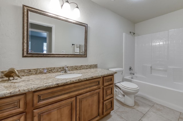 1437 N San Pablo Ave, Fresno, CA 93728 - full bathroom featuring vanity, shower / tub combination, and tile patterned floors