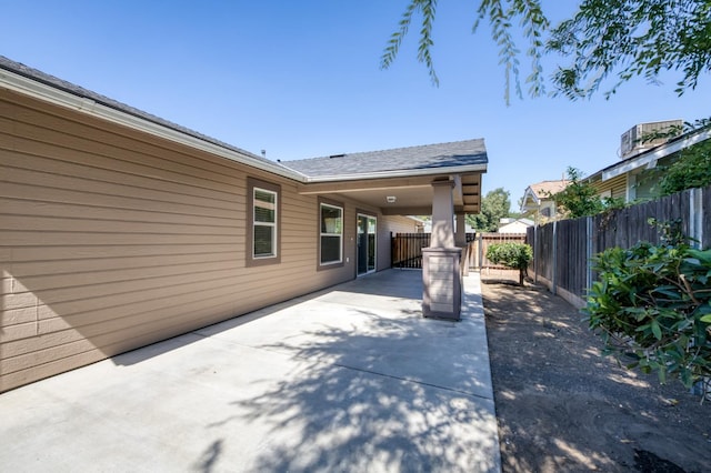 1437 N San Pablo Ave, Fresno, CA 93728 - view of patio / terrace