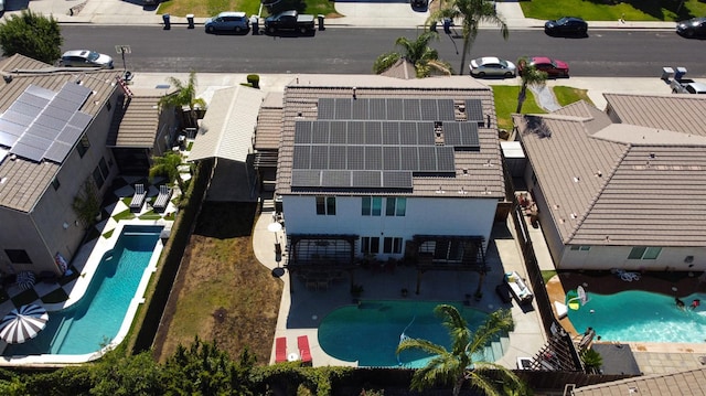 2457 Carson Ave, Clovis, CA 93611 - bird's eye view of a pool