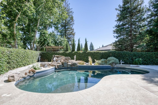 689 E Pintail Cir, Fresno, CA 93730 - view of pool featuring a fenced backyard and a patio