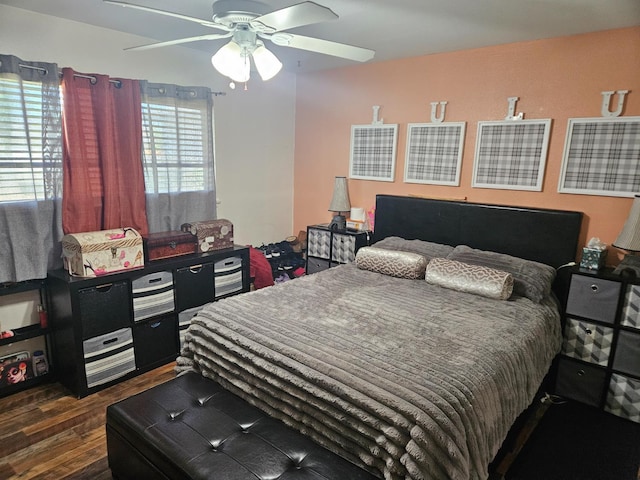 432 Brimmer Rd, Merced, CA 95341 - bedroom featuring dark wood finished floors and a ceiling fan